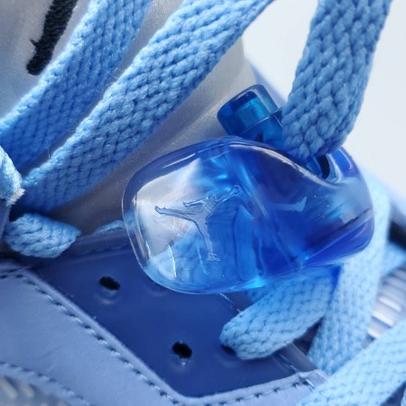 Air Jordan 5 Retro 'UNC'