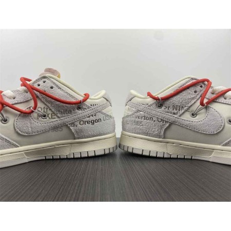 Off-White x Dunk Low 'Lot 33 of 50'